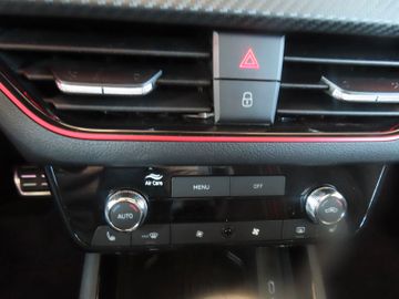 Fotografie 19 des Skoda Kamiq Monte Carlo 1.5 TSi DSG AHK Navi