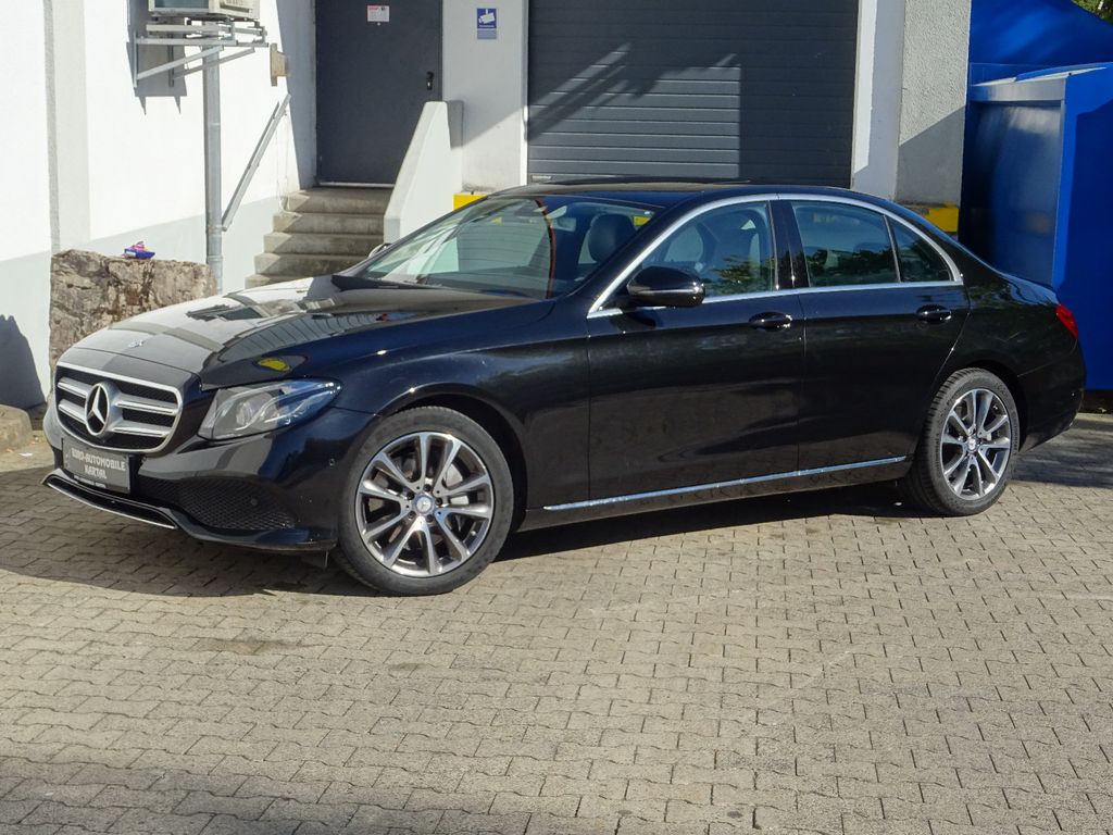 Image of Mercedes-Benz E 350