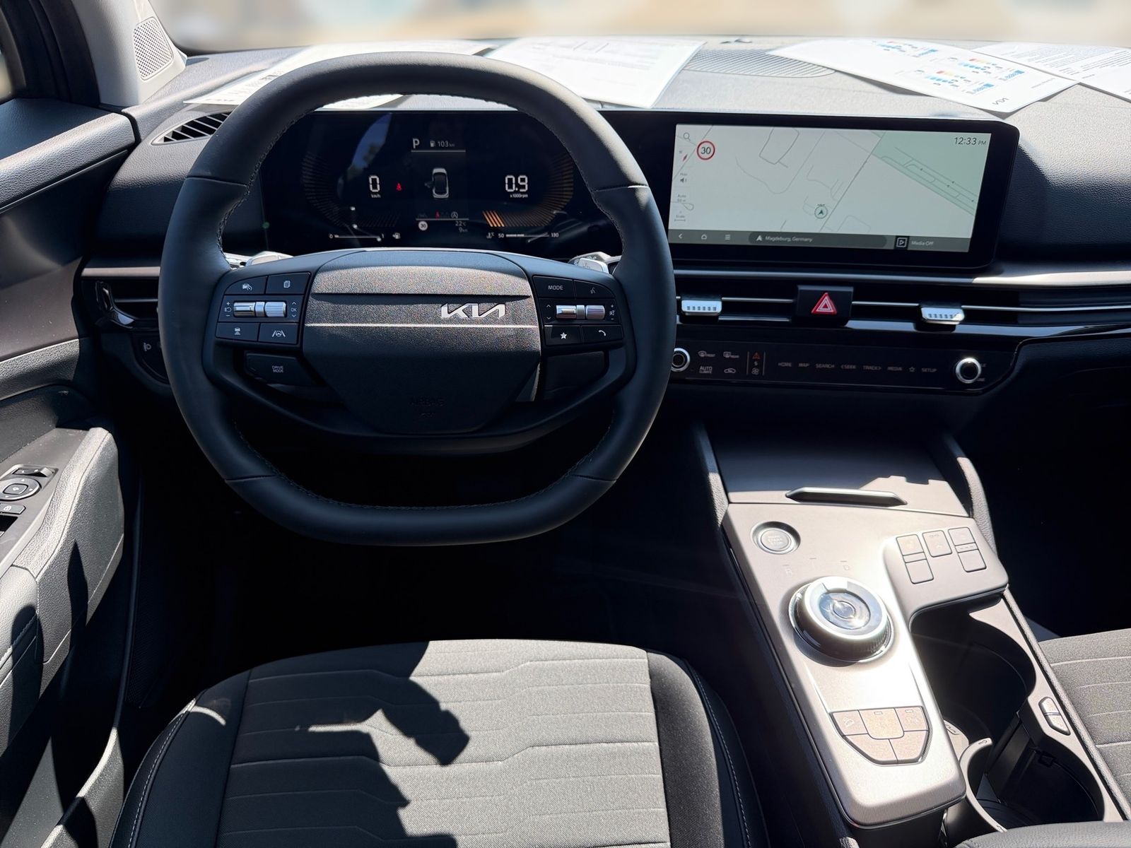 Fahrzeugabbildung Kia SPORTAGE 1.6T 2WD DCT Vision KOM Facelift