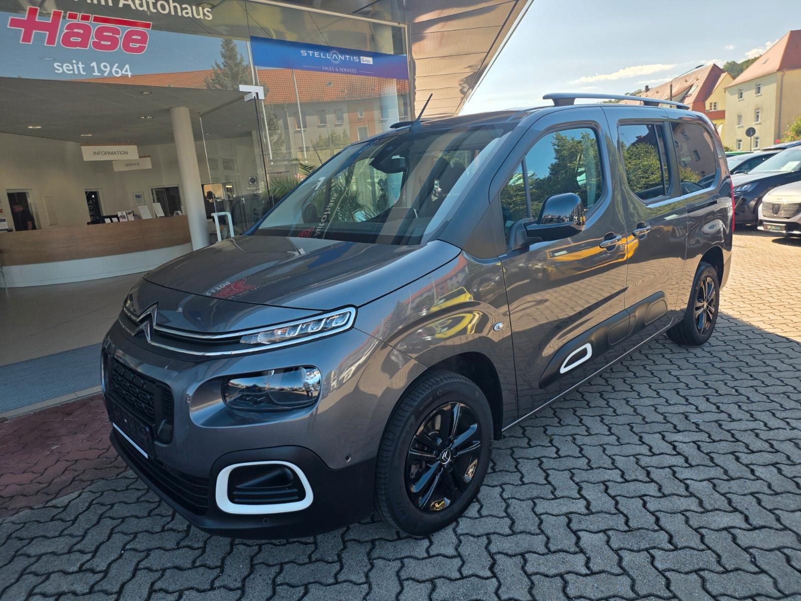 Citroën Berlingo Shine XL EAT 8, AHK, RFK, 5 Sitzer