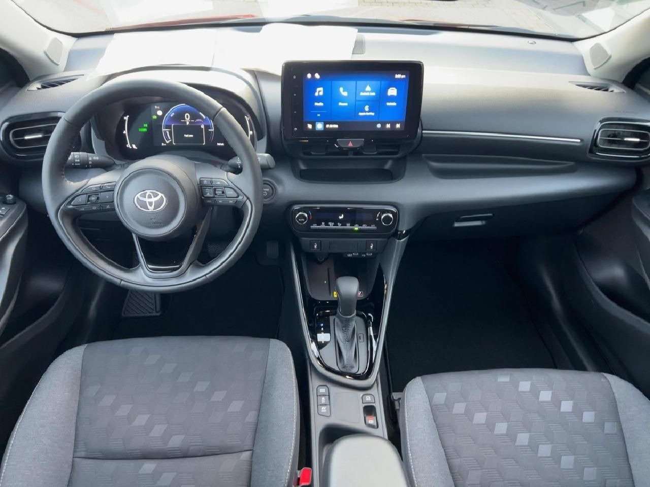 Fahrzeugabbildung Toyota Yaris Hybrid 1,5 Teamplayer *Safety+Comfortpaket