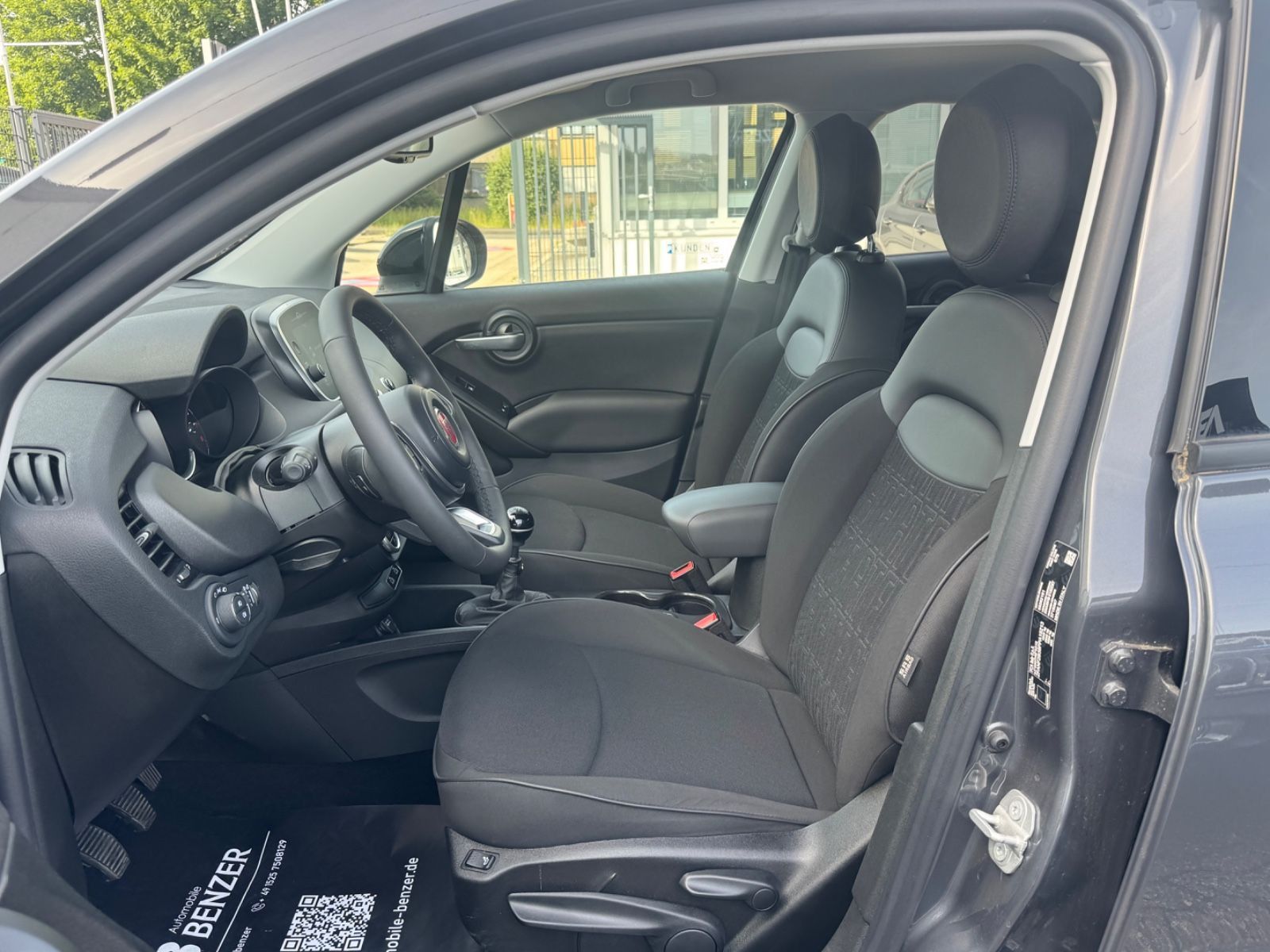 Fahrzeugabbildung Fiat 500X Lounge/LED/R-Cam/KlimaAuto/PDC/
