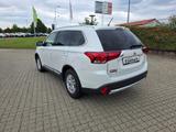 Mitsubishi Outlander SUV-Star 2.0 2WD - Mitsubishi Outlander SUV-Star