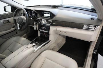 Mercedes E 350 - 11