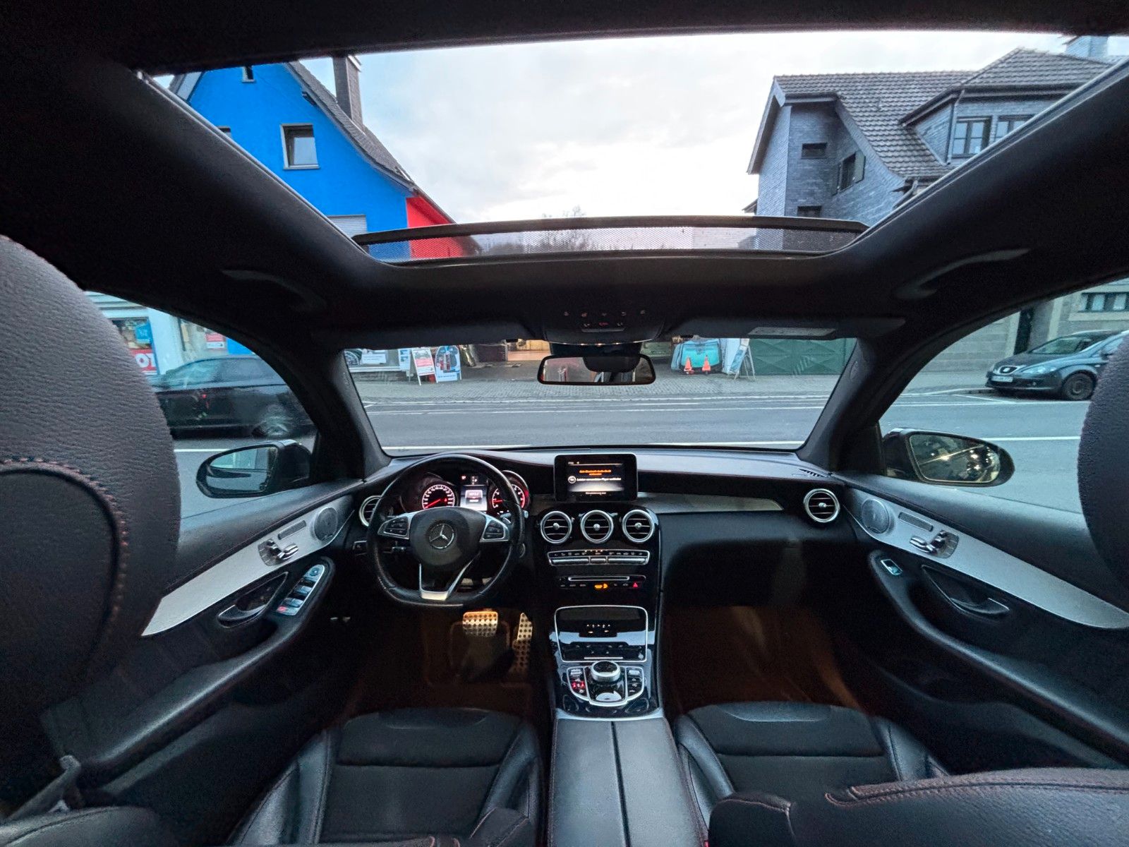 Fahrzeugabbildung Mercedes-Benz GLC 43 AMG *Pano*Burmester*Memory*Kamera*AHK