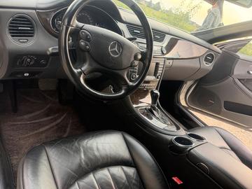2005 Mercedes-BENZ CLS — фото 7