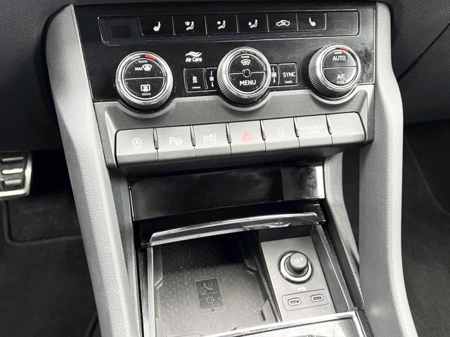 Skoda Kodiaq Sportline 4x4 360° AHK 7-Sitze DCC VZE AC