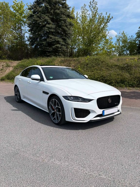 Image of Jaguar XE