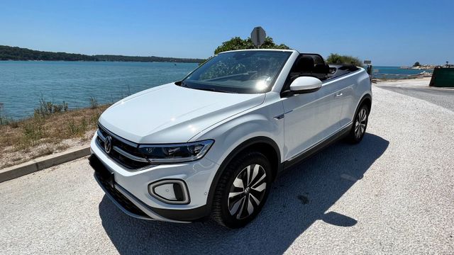 Volkswagen T-Roc Cabrio Sonderserie Move ACC, AHK Sch...