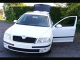 Skoda Octavia Kombi 2.0 140 PS - Skoda Octavia aus 2009 mit Diesel-Antrieb