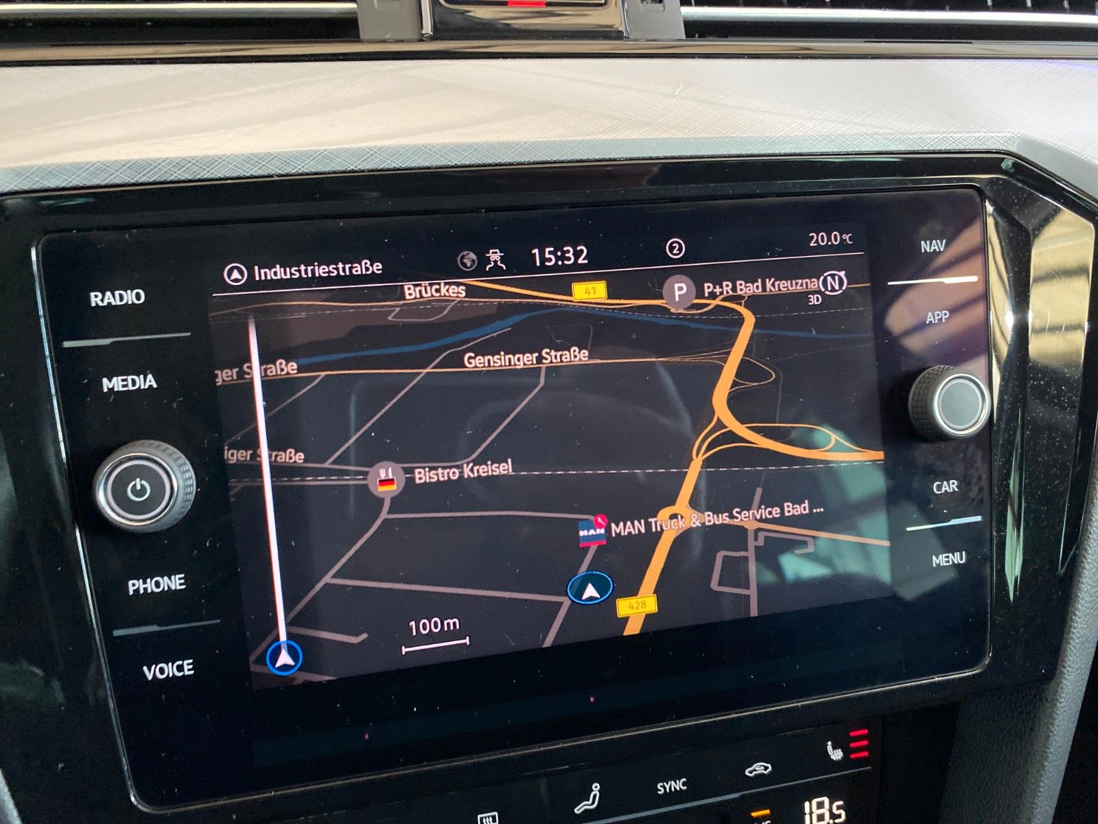 Fahrzeugabbildung Volkswagen Passat Variant Business 2,0TDI *LED*NAVI *ASSIST