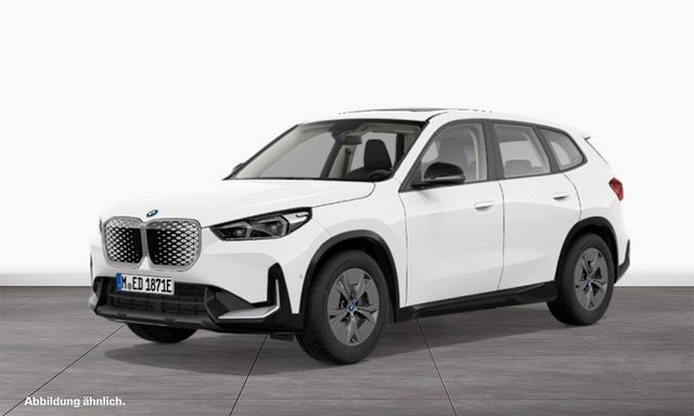 BMW iX1 xDrive30