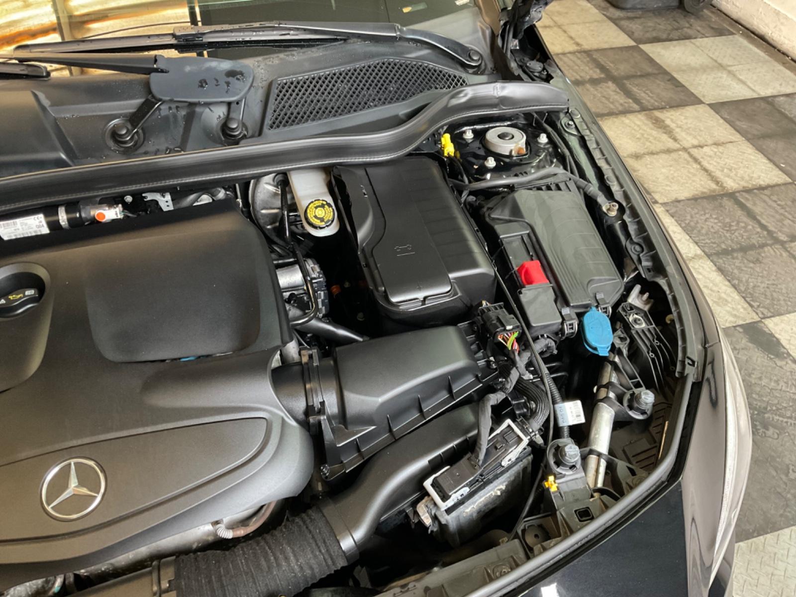 Mercedes-Benz CLA 200 Aut.,AMG,LED,SH,Xen,Navi, 2.Hd