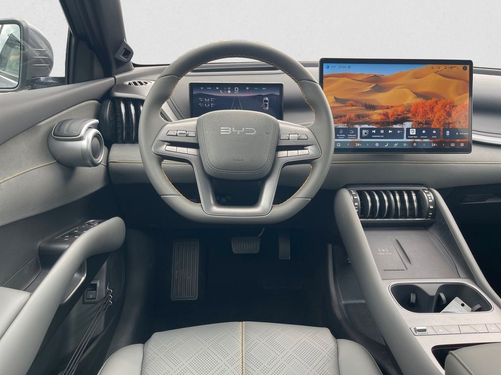 BYD ATTO 3 Evo Excellence Allrad HUD Panoramadach - Bild 10