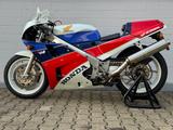 Honda VFR750R RC30 - Offers