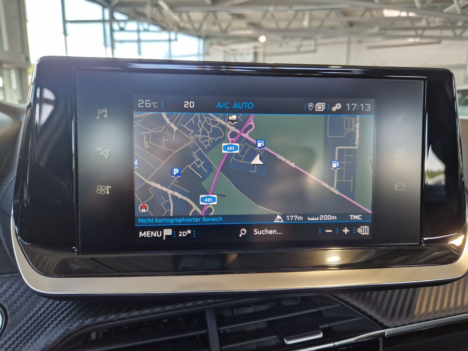 Fahrzeugabbildung Peugeot 2008 Allure PANO KLIMA LED NAVI ALU