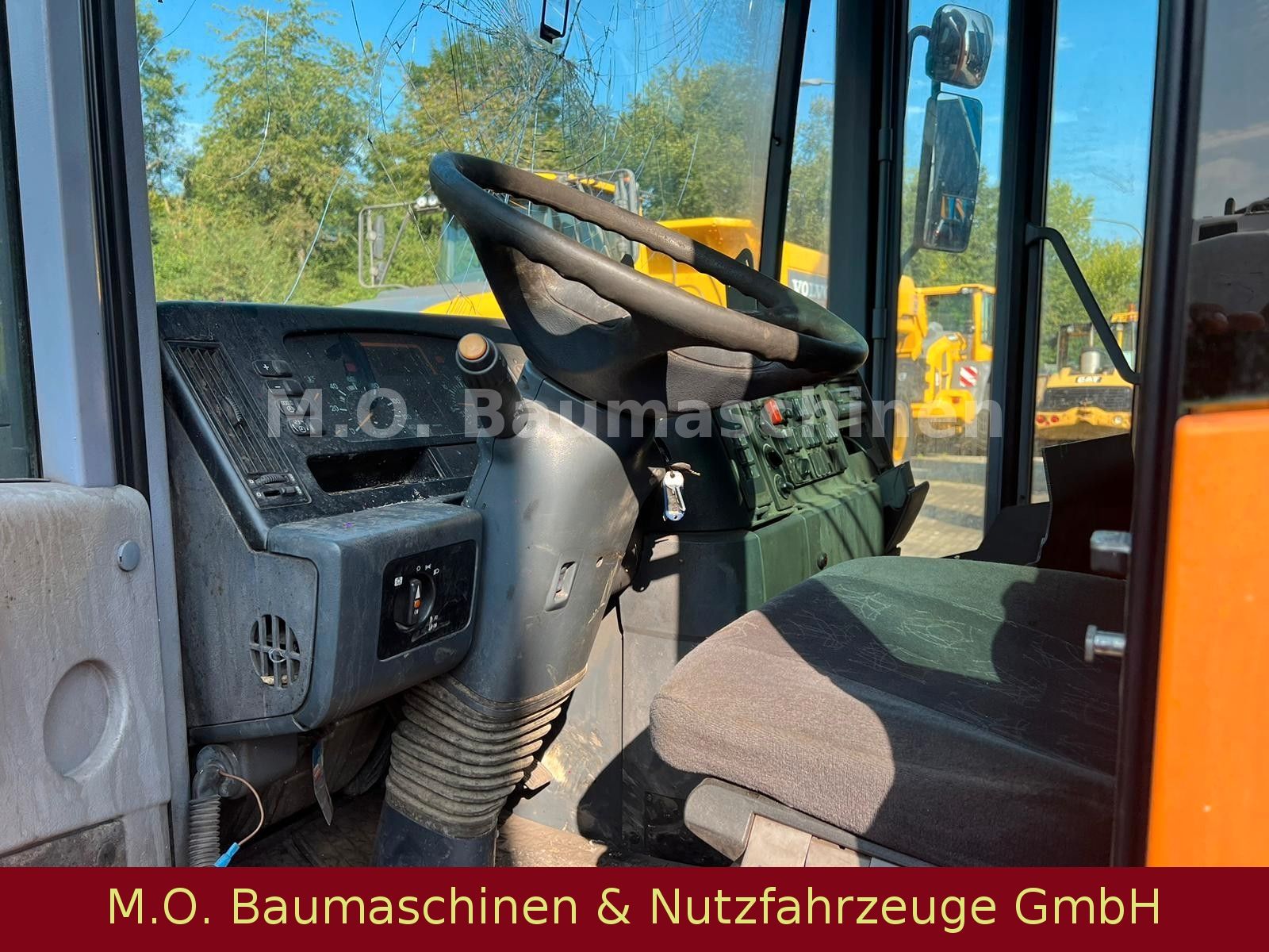 Fahrzeugabbildung Mercedes-Benz Econic 2629 / 957.66/  Müllwagen / Haller /