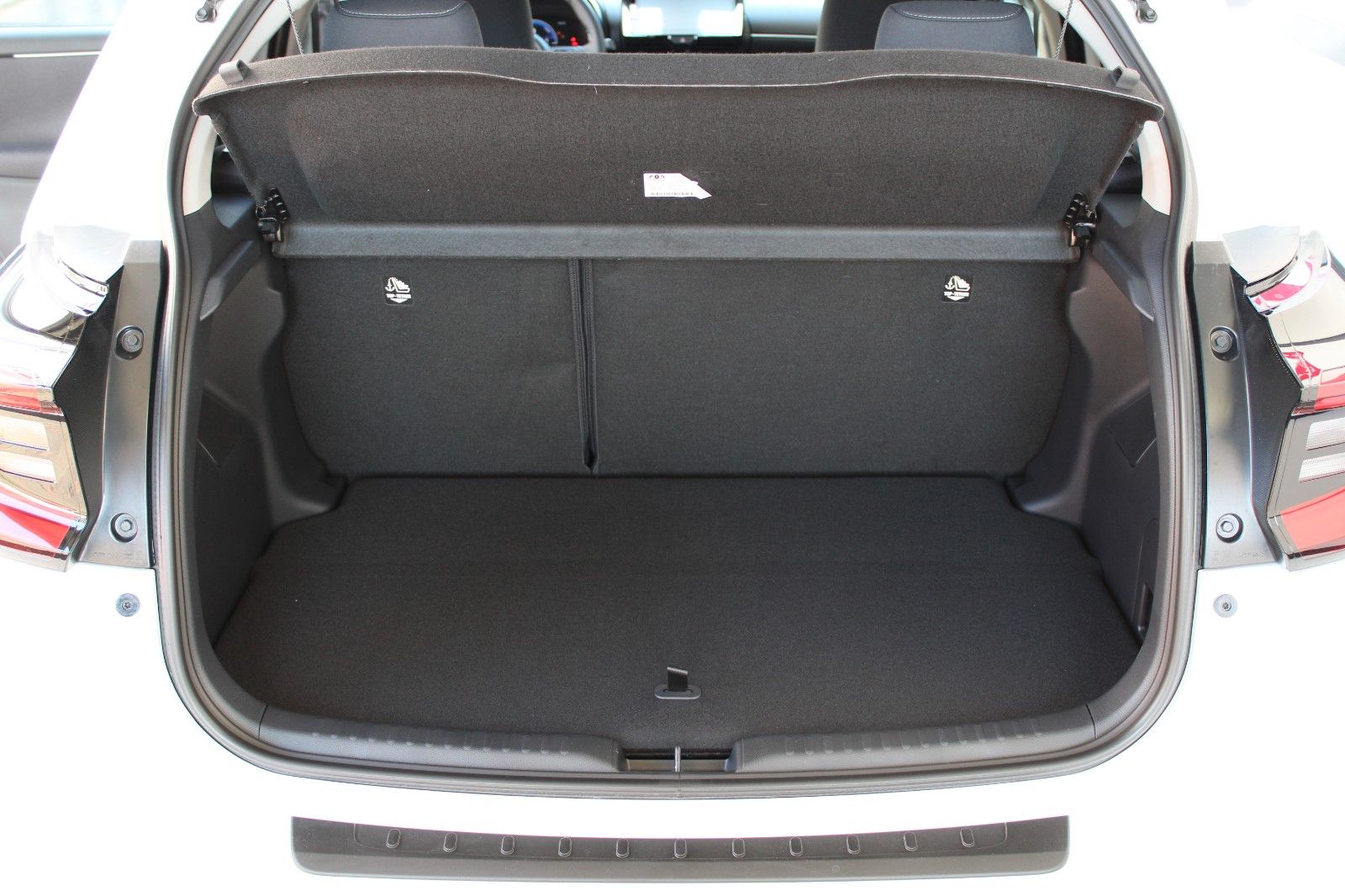 Fahrzeugabbildung Toyota Yaris 1.5 Hybrid Teamplayer + Comfort-Paket