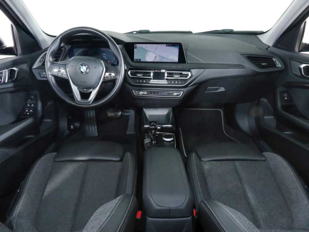 BMW 118 i Sport Line LED Navi Sportsitze LenkHZG, миниатюра 9