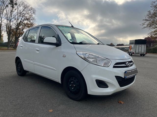 Hyundai i10 Scheckheft/ Top Zustand /Klima