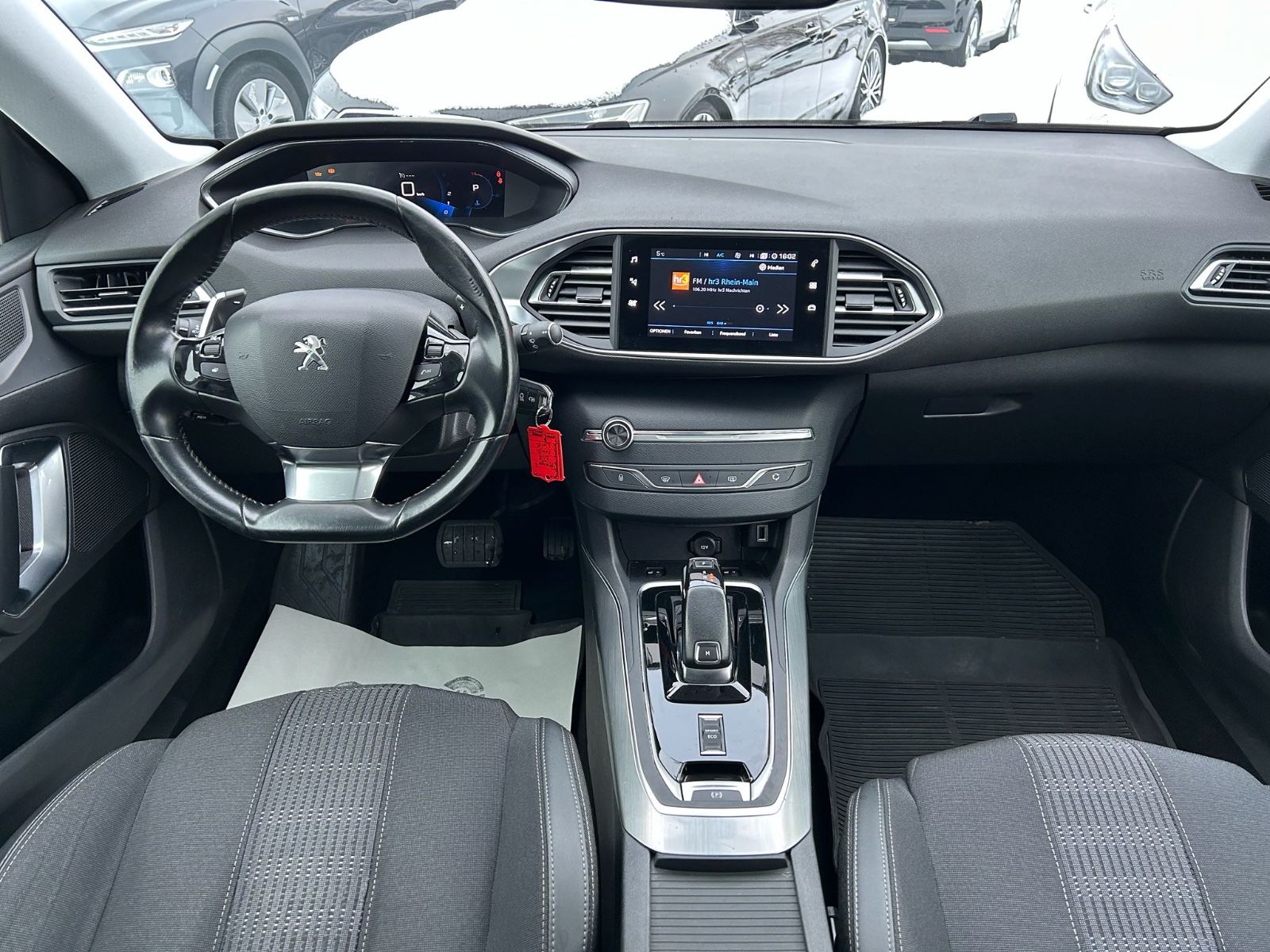 Fahrzeugabbildung Peugeot 308 SW Allure°Automatik°AHK°Kamera°Navi°1.Hand°
