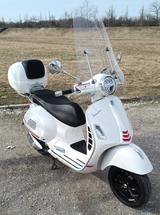Vespa GTS 300 hpe Super Sport E5 - VESPA GTS 300 SUPER SPORT