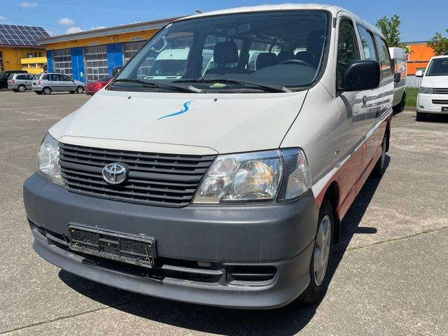 Toyota Hiace 2.5 D4D / 8 Sitzer/1.HAND/LANG