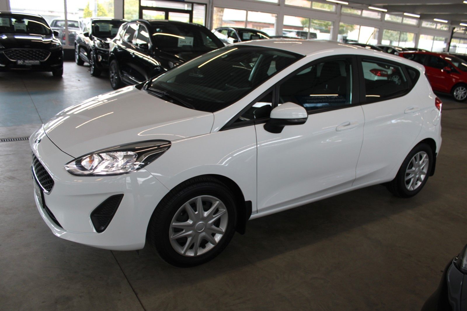 Fahrzeugabbildung Ford Fiesta TREND 5-trg KLIMA LED DAB AppLink WinterP