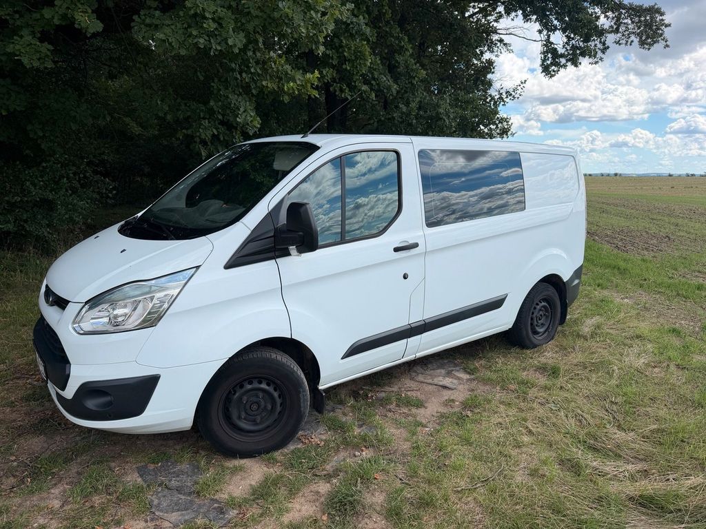 Image of Ford Transit Custom
