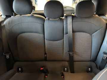 MINI COOPER D 5-trg. *2. Hand*Klima*SHZ*Navi*PDC*BT*