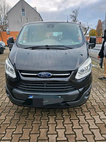 Ford Tourneo Custom L1