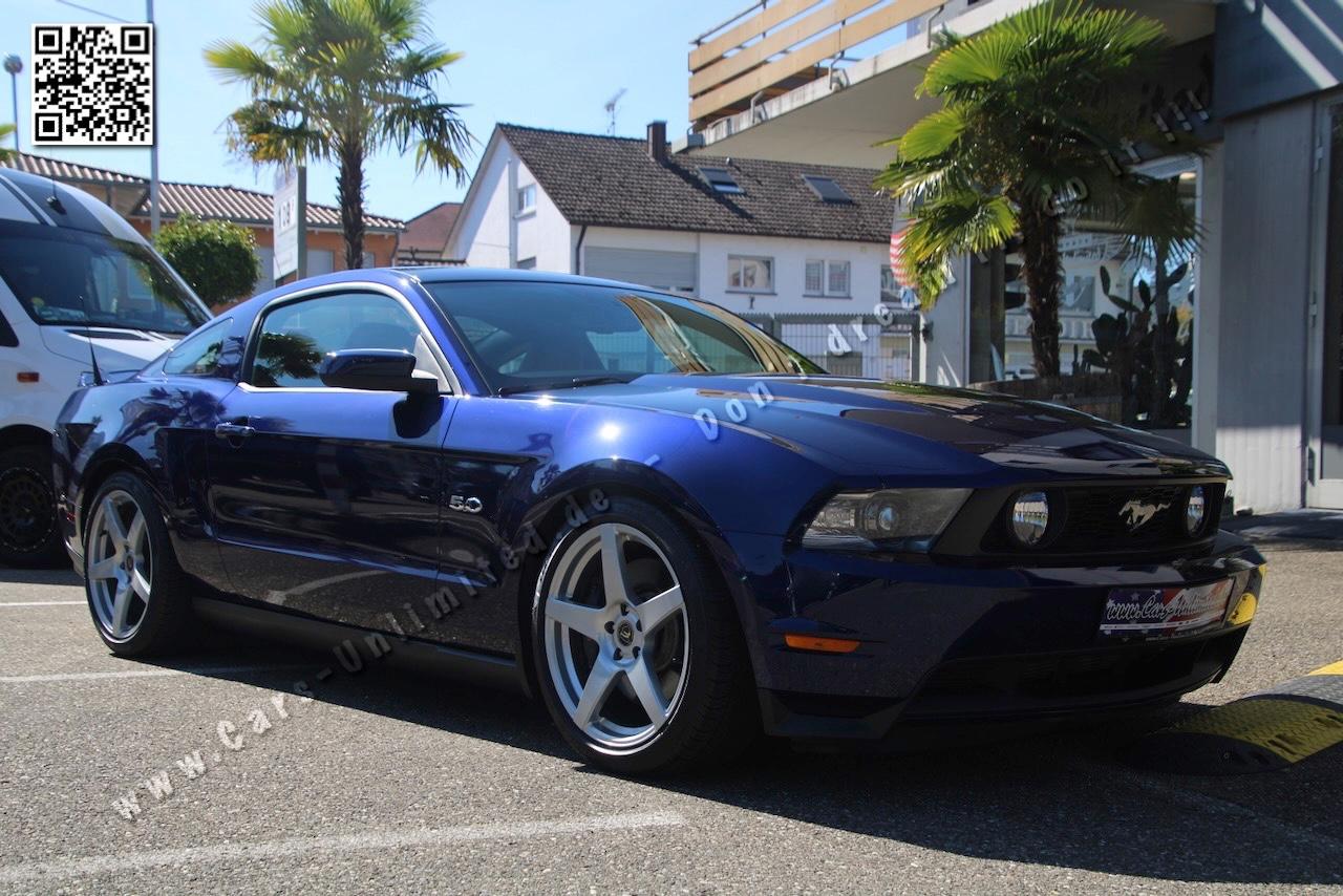 Ford Mustang GT Coupe 5.0 - wenig Laufleistung - TOP