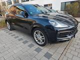 Porsche Cayenne 3.0 V6 Tiptronic - 17 monate approved - Porsche Cayenne Unfallwagen