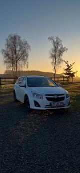 Chevrolet Cruze Kombi Diesel TÜV 2027 - gebrauchte Chevrolet Cruze aus dem Jahr 2014