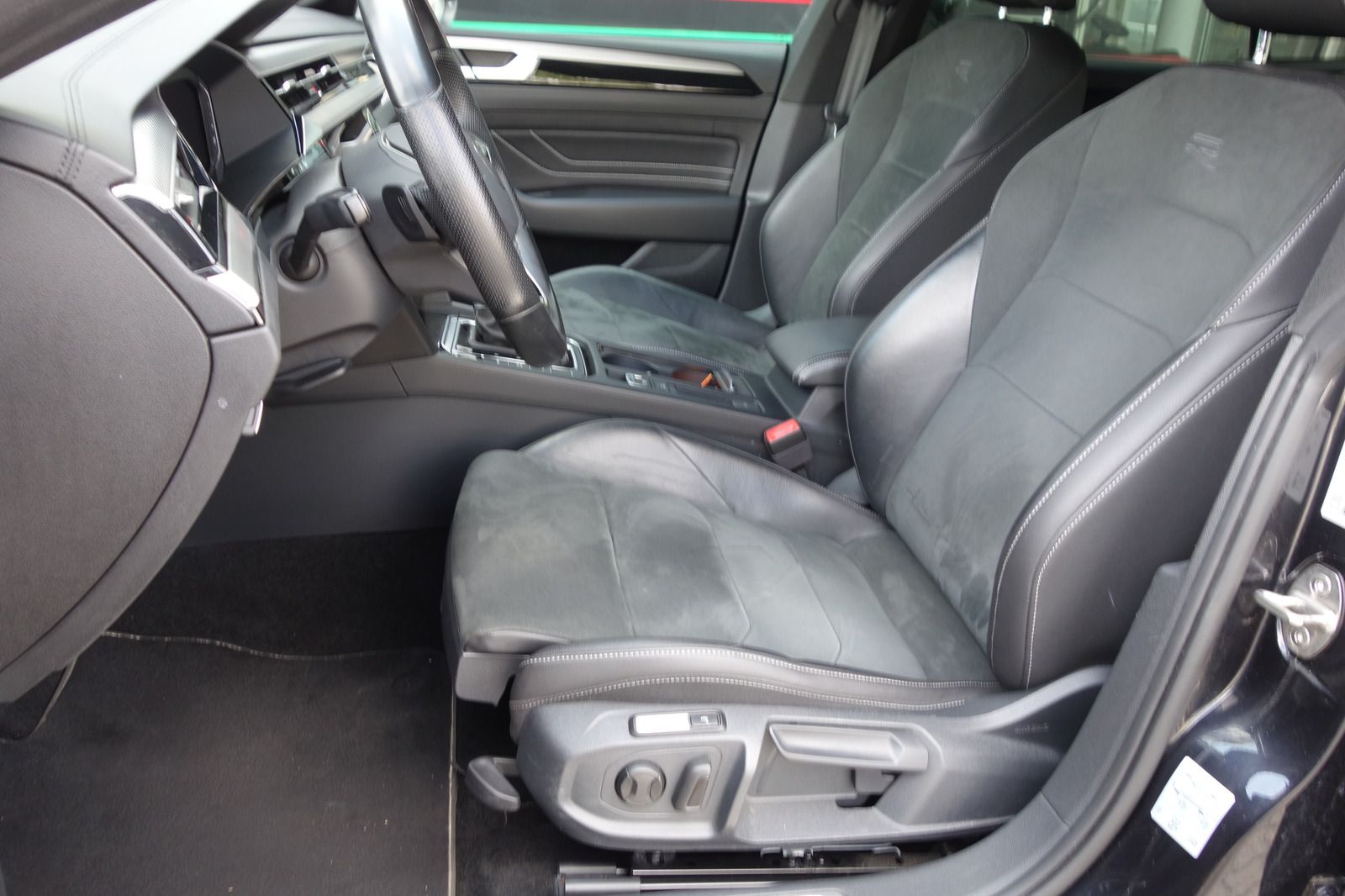 Volkswagen Arteon 1.4 TSI e-Hybrid R LINE VIRTUAL STDHZG AC foto 21