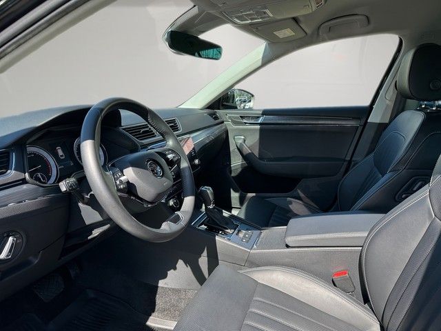Fahrzeugabbildung SKODA Superb Combi 1.5TSI DSG Style MATRX-LED+CANTON+M