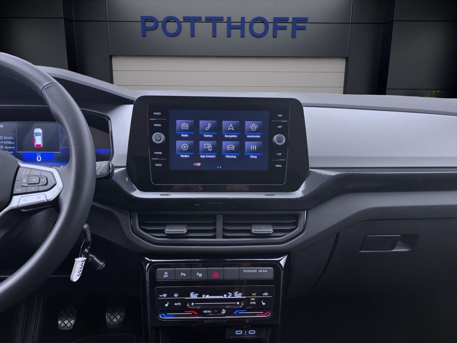 Volkswagen T-Cross - Bild 15
