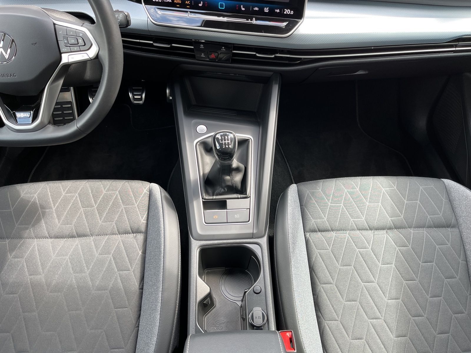 Volkswagen Golf - Bild 17