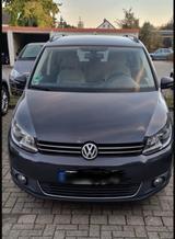 Volkswagen Touran 2.0 TDI DSG Comfortline BlueMotion Te... - Volkswagen Touran: TDI Bluemotion