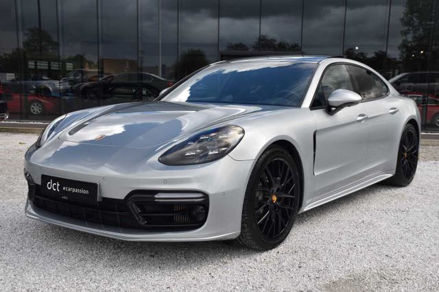 Porsche PANAMERA 4S Sport Design Black Sportexhaust 18 W