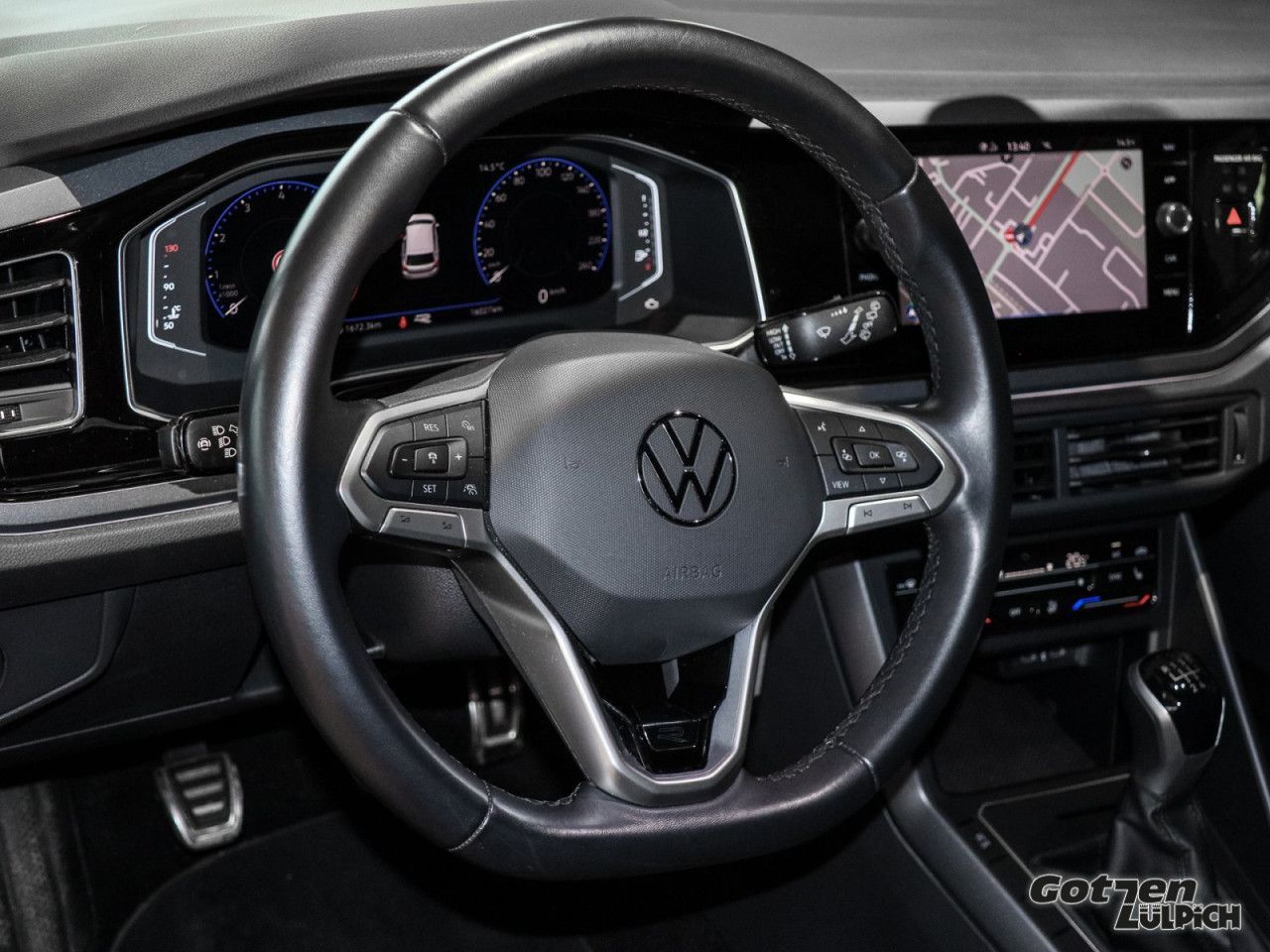 Fahrzeugabbildung Volkswagen Polo R-Line 1.0 TSI Navi IQ.DRIVE