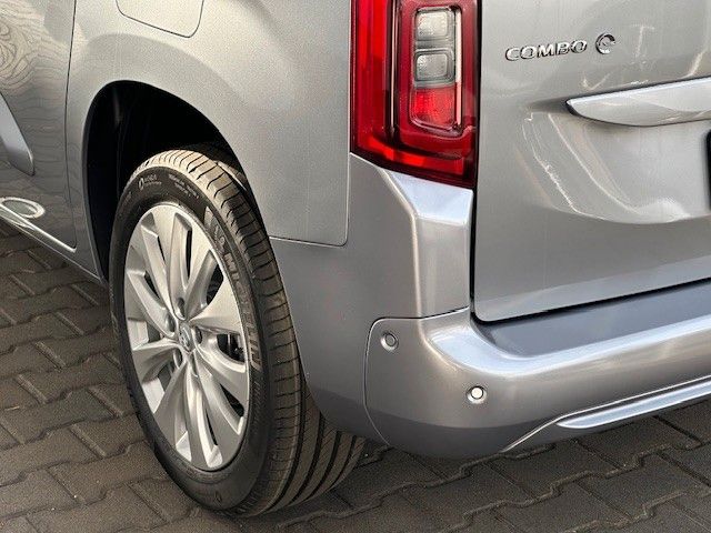 Fahrzeugabbildung Opel Combo Life-e Ultimate 136PS 50kWh Panorama!