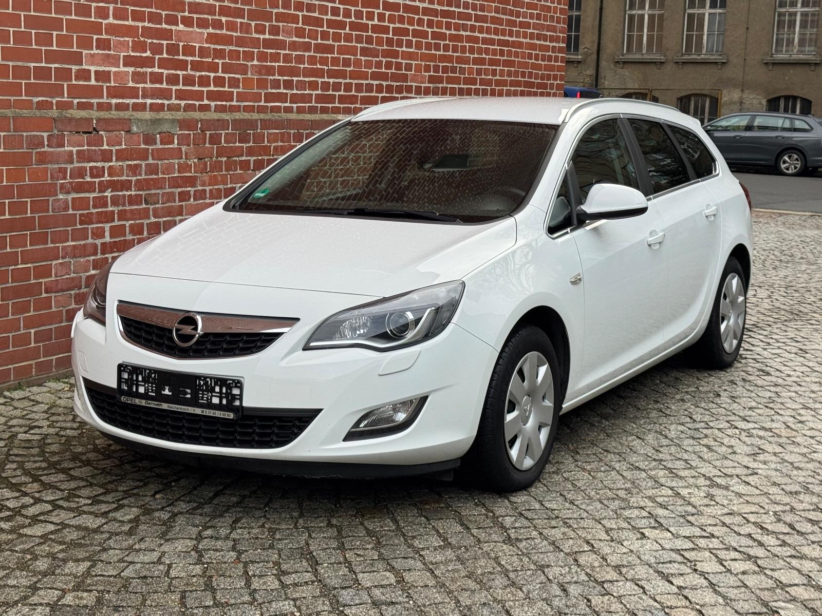 Opel Astra Tourer 1.4 T ecoF Edition TÜV neu