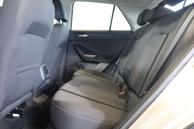 Volkswagen T-Roc 1.5 TSI Life AID+CARPLAY+LED+AHK