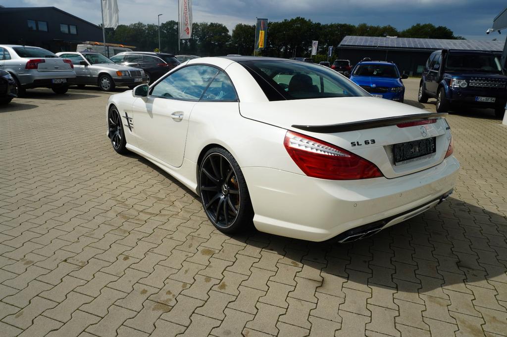 Mercedes-Benz SL 63 AMG