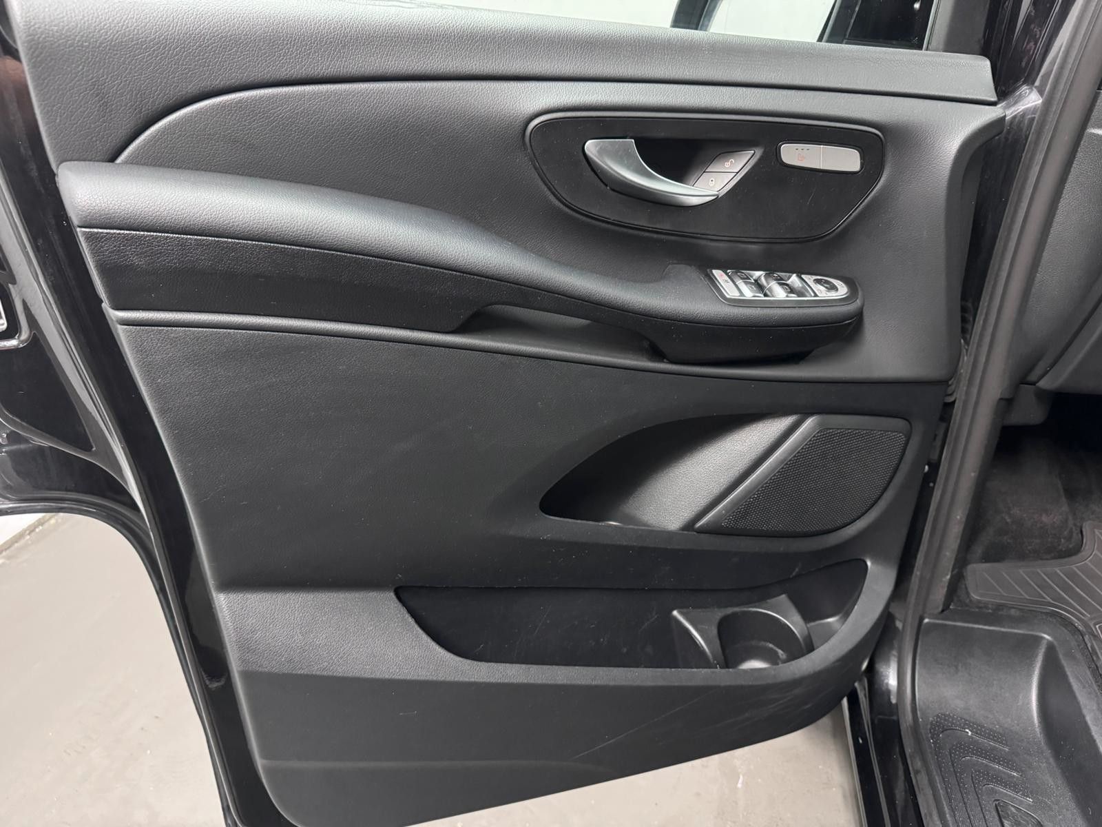 Fahrzeugabbildung Mercedes-Benz V 250 d 4Matic Aut. lang*DISTRO*LED*NAVI*AHK*SH