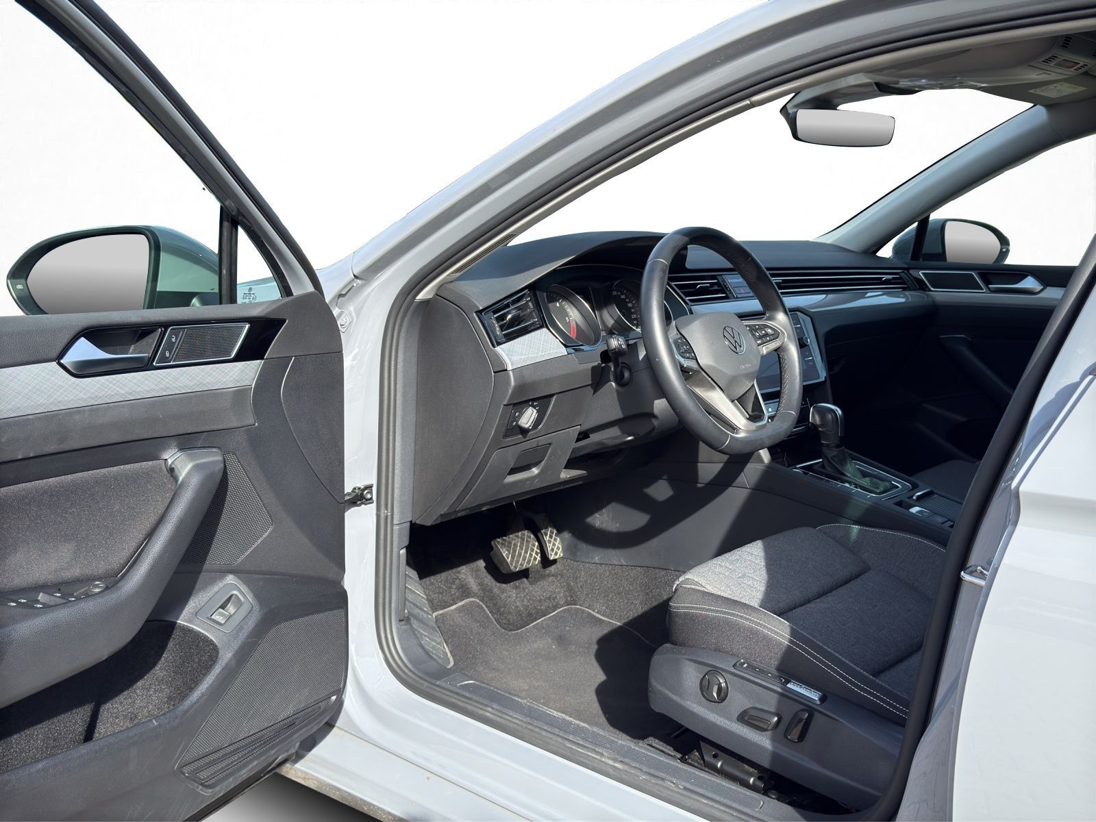 Volkswagen Passat Variant - Bild 14