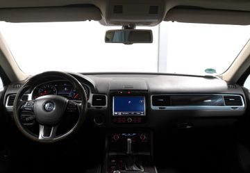 Volkswagen Touareg - 9