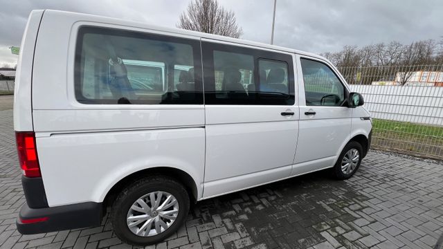 Volkswagen T6.1 2.0 TDI Transporter Kombi   Kombi FWD