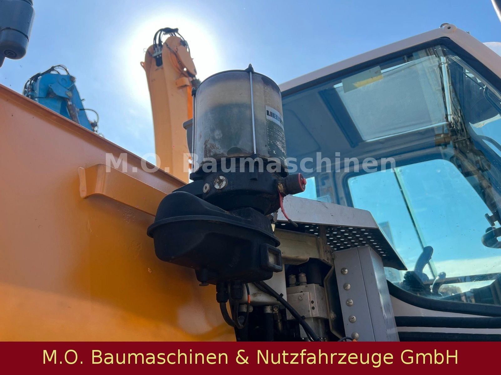 Fahrzeugabbildung Liebherr A 309 Litronic / Hammerleitung / SW / VSA / ZSA